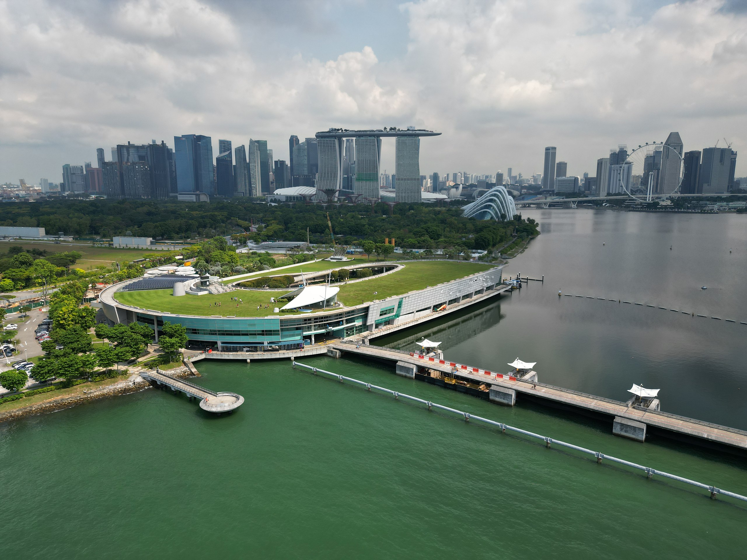 Marina Barrage